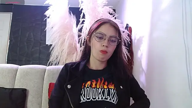 jaide16092020 online show from June 2026 08:17:01 PM