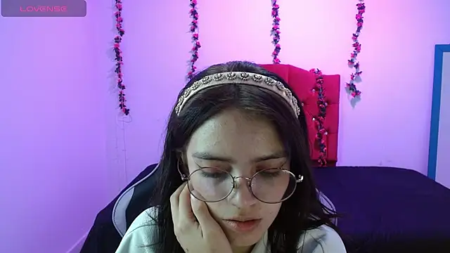 jaide16092020 online show from May 2026 08:28:02 PM