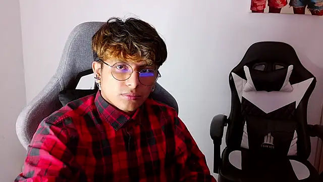 dany fans online show from April 2026 02:27:02 AM