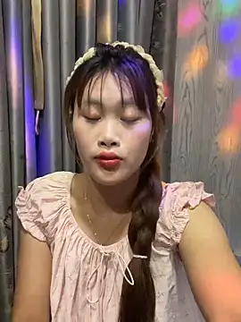 Ly-sexyy online show from April 2026 04:11:02 PM