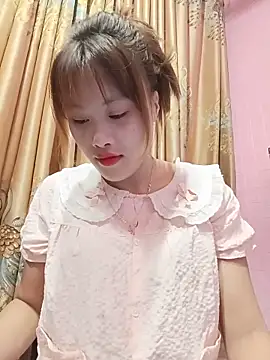 Snapshot of Ly-sexyy chatting on June 2026 08:45:02 AM Ly-sexyy online show from June 2026 08:45:02 AM