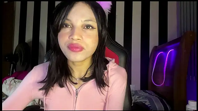 stellapapillon online show from April 2026 11:22:02 PM