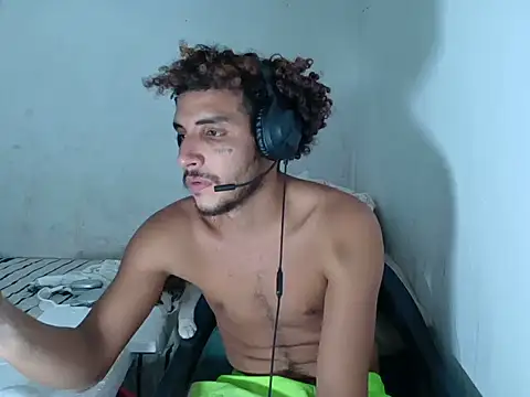 Snapshot of maicktentacionxxx chatting on July 2026 01:50:01 AM maicktentacionxxx online show from July 2026 01:50:01 AM
