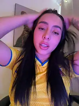 IsabellaNoir  online show from July 2026 06:25:02 PM