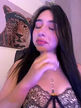 IsabellaNoir  online show from May 2026 10:09:01 PM