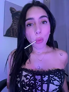 IsabellaNoir  online show from May 2026 09:31:02 PM