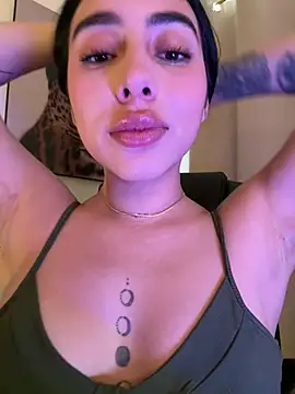 IsabellaNoir  online show from July 2026 04:39:01 PM