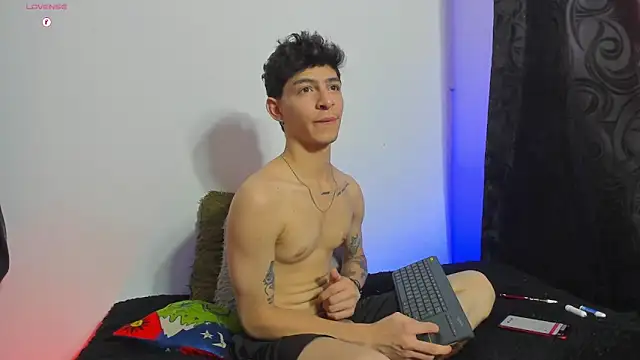  IanLark online show from May 2026 06:43:02 PM