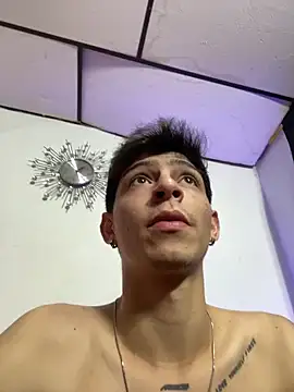  IanLark online show from May 2026 01:31:02 AM