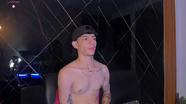  IanLark online show from June 2026 04:02:02 AM