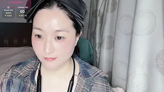 D-Misslu online show from April 2026 11:47:01 AM