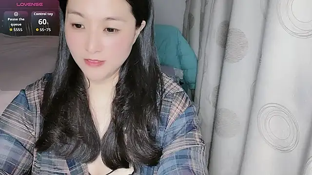 D-Misslu online show from May 2026 12:50:01 PM