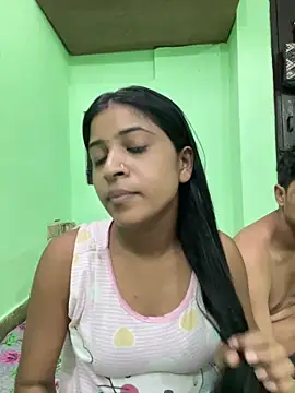 hot-couple-0 online show from May 2026 08:20:02 AM