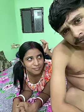 hot-couple-0 online show from June 2026 02:07:02 PM