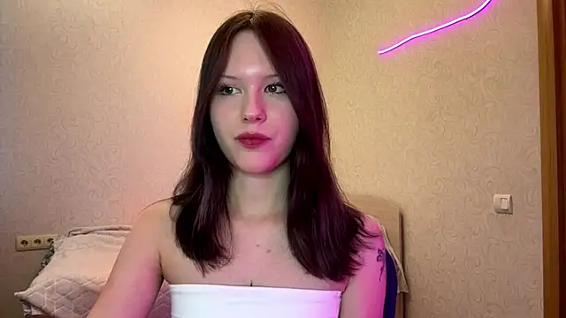 HoneyBlink online show from May 2026 02:13:02 PM
