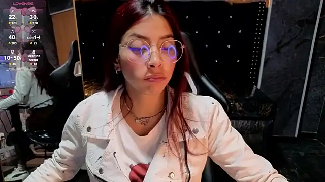 laurab91 online show from May 2026 04:00:02 AM