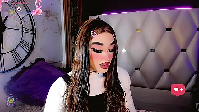 Snapshot of Camila_Vasquezz1 chatting on June 2026 11:48:02 AM Camila Vasquezz1 online show from June 2026 11:48:02 AM