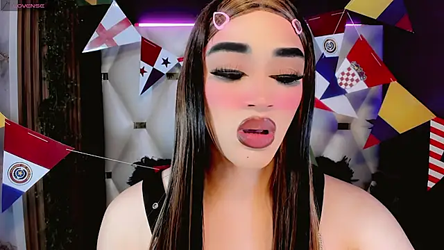 Snapshot of Camila_Vasquezz1 chatting on June 2026 11:19:01 AM Camila Vasquezz1 online show from June 2026 11:19:01 AM