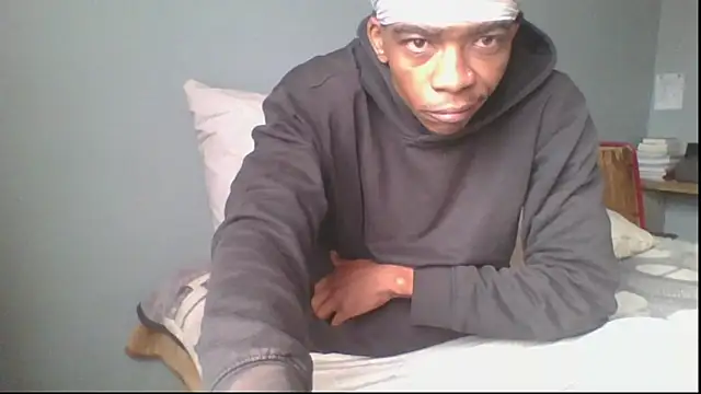 Snapshot of bootypleasr chatting on May 2026 06:42:02 AM bootypleasr online show from May 2026 06:42:02 AM