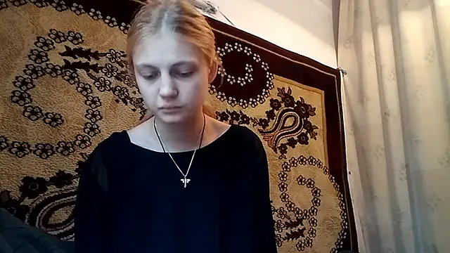 LunaLaday online show from May 2026 02:20:02 AM