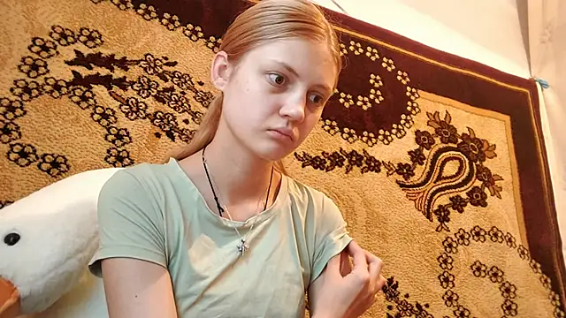 LunaLaday online show from June 2026 03:23:02 AM