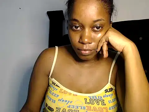 Enchantriss online show from October 2025 12:23:02 AM