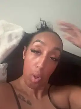 peekabooty-x online show from April 2026 05:20:02 PM