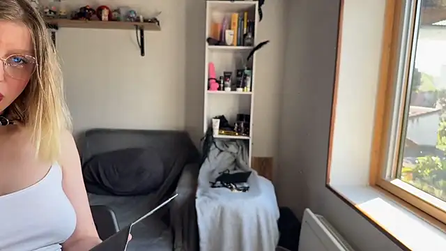 GoddessTeti online show from April 2026 03:40:01 PM