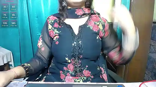 -Queenie online show from July 2026 06:58:01 PM