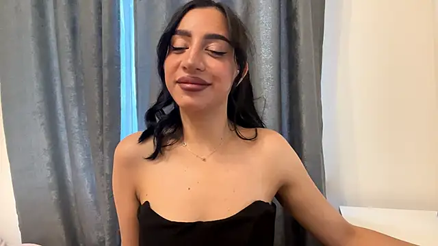 AngellaBarbini online show from June 2026 01:12:02 PM