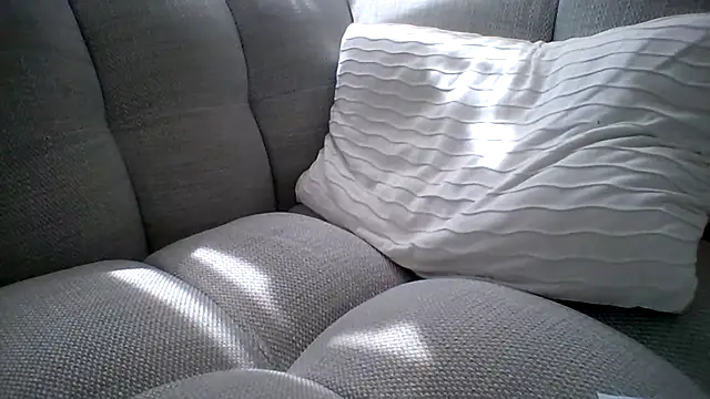 Snapshot of Leorix6 chatting on May 2026 10:01:01 AM Leorix6 online show from May 2026 10:01:01 AM
