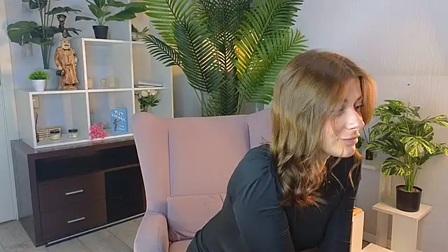 DelaineLindel online show from April 2026 01:46:02 PM