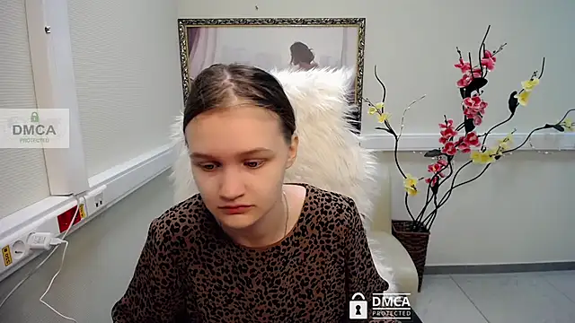  donnaSia  online show from June 2026 06:20:01 AM