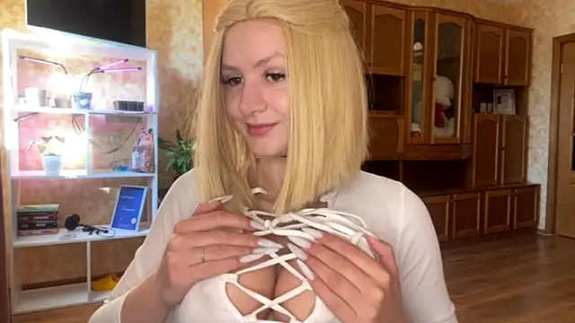 VictorinaKatzer online show from April 2026 04:30:01 AM