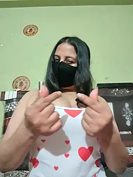 Snapshot of Priya_9945 chatting on July 2026 01:23:01 PM Priya 9945 online show from July 2026 01:23:01 PM