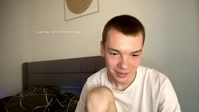 aaron stonee online show from April 2026 04:41:02 PM