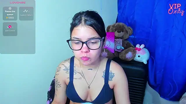 angelina 77 online show from July 2026 02:47:02 PM