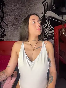 SinSirenXXX online show from June 2026 01:06:01 PM