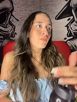 SinSirenXXX online show from June 2026 01:05:01 PM