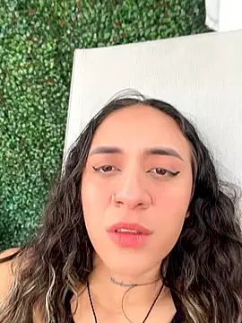 SinSirenXXX online show from June 2026 01:11:02 PM