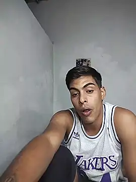 hot latinox online show from June 2026 05:01:02 AM