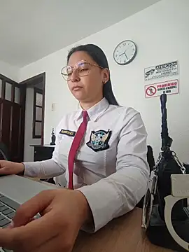 Queen linda1 online show from May 2026 01:28:01 PM