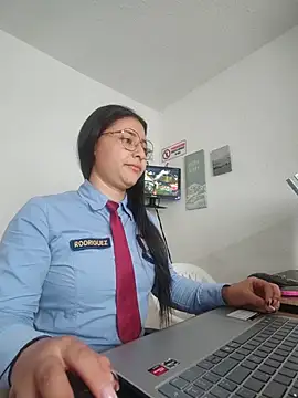 Queen linda1 online show from June 2026 12:11:02 PM
