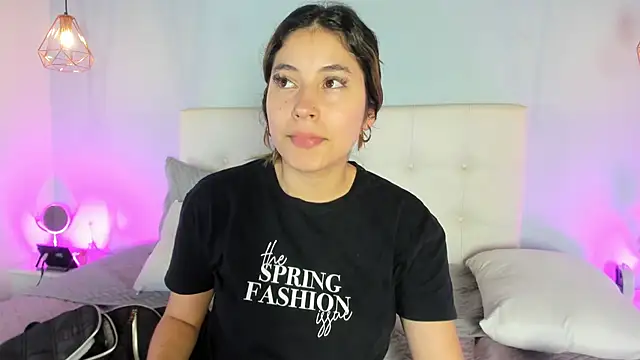 Alessia blaze online show from May 2026 06:09:01 AM
