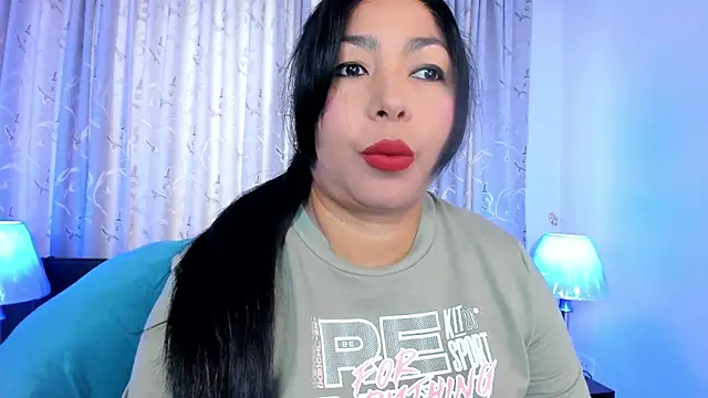 Snapshot of Victoria_kim_lee chatting on May 2026 12:09:01 PM Victoria kim lee online show from May 2026 12:09:01 PM