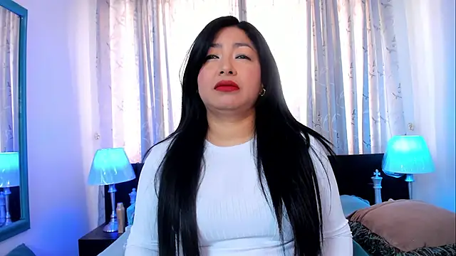 Victoria kim lee online show from June 2026 02:03:01 PM