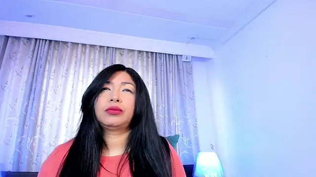 Snapshot of Victoria_kim_lee chatting on May 2026 12:12:01 PM Victoria kim lee online show from May 2026 12:12:01 PM