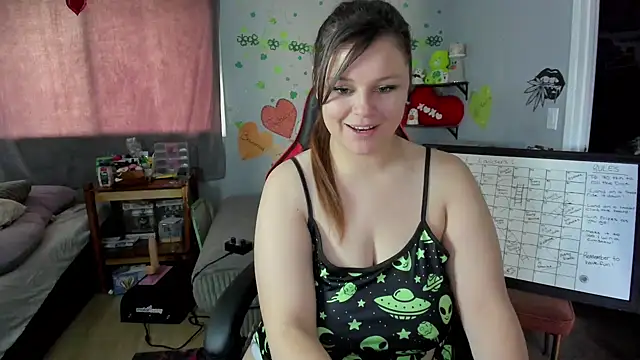 DelilaFields2 online show from May 2026 04:43:02 PM