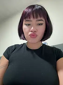 Snapshot of Prissi_rivas2 chatting on May 2026 03:37:02 AM Prissi rivas2 online show from May 2026 03:37:02 AM