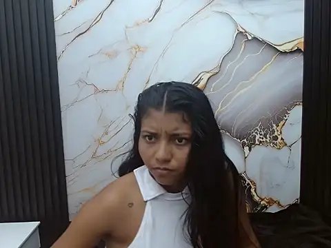 Snapshot of AndreaSerpa chatting on May 2026 07:20:02 PM AndreaSerpa online show from May 2026 07:20:02 PM